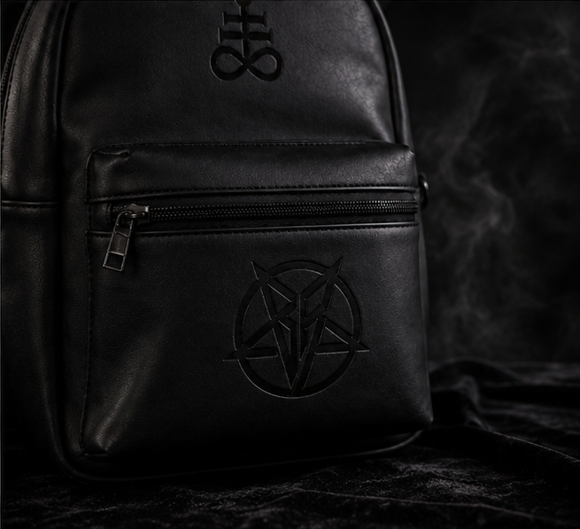 !Pre-sale! Blackriver Mini-Backpack with mystery bag charm!